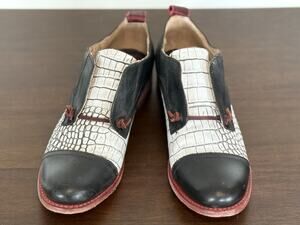 Freebird Mabel Black and White Oxford Shoes